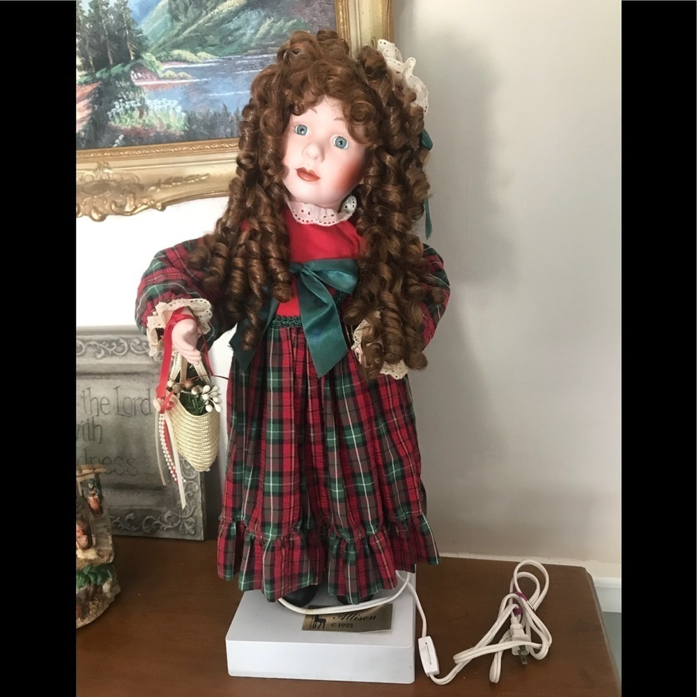 1993 Vintage Santa’s Best Allison Porcelain Moving Doll‼️FINAL SALE